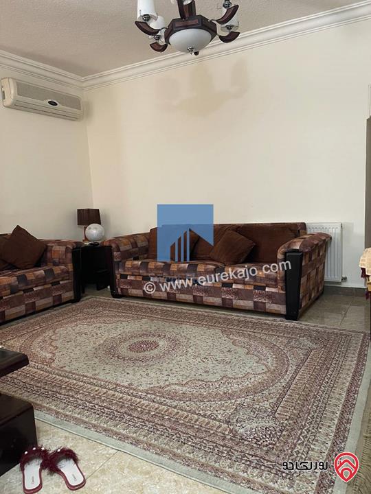 شقة مفروشة طابق اول 150م تشطيب سوبر ديلوكس للبيع في عمان - خلدا 