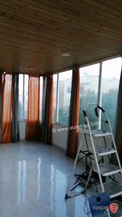 شقة طابق ثاني مساحة 160م للبيع في عمان - ام السماق