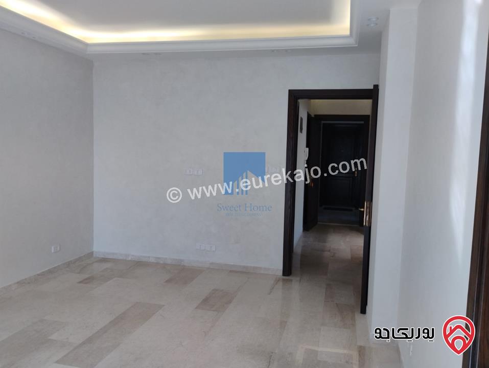 شقة فاخرة للبيع في عمان - خلدا العوجانية - قرب الهمشري طابق اول 200م تشطيب سوبر ديلوكس لم تسكن