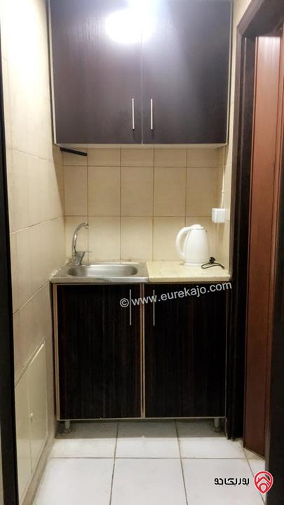 عيادة طبية مساحة 70م للبيع في منطقة جبل الحسين - بالقرب من مستشفى الامل 