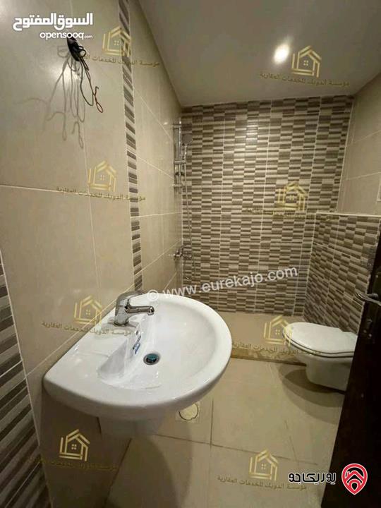 شقة فارغة سوبر ديلوكس طابق ثاني مساحة 175م للايجار في عمان - دير غبار 