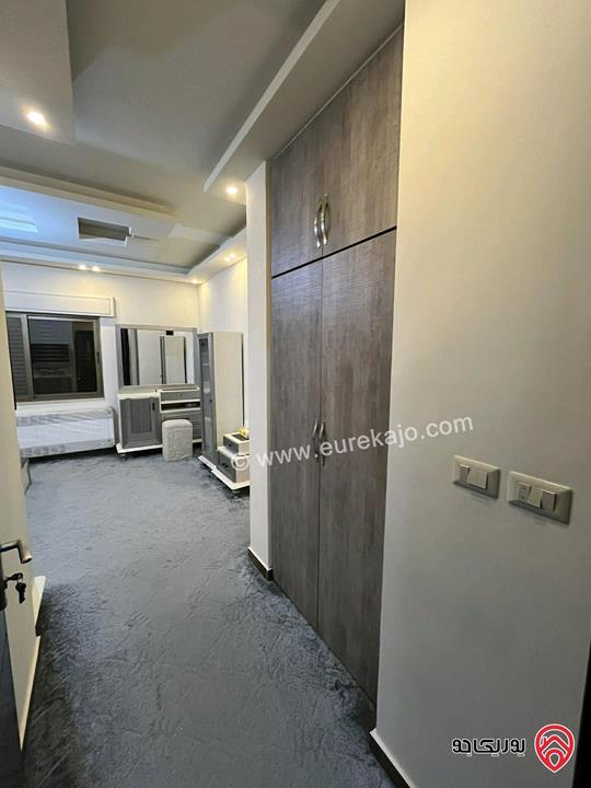 شقة شبه ارضية جديدة مساحة 180م داخلي و 200م خارجي للبيع في عمان - صويلح