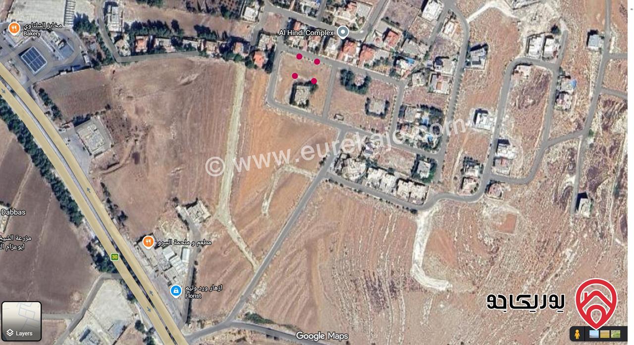 أرض مساحة 773م مرتفعة ذات إطلالة رائعة للبيع في أجمل مناطق السرو منطقة فلل منظمة تواجد كامل الخدمات⁦
