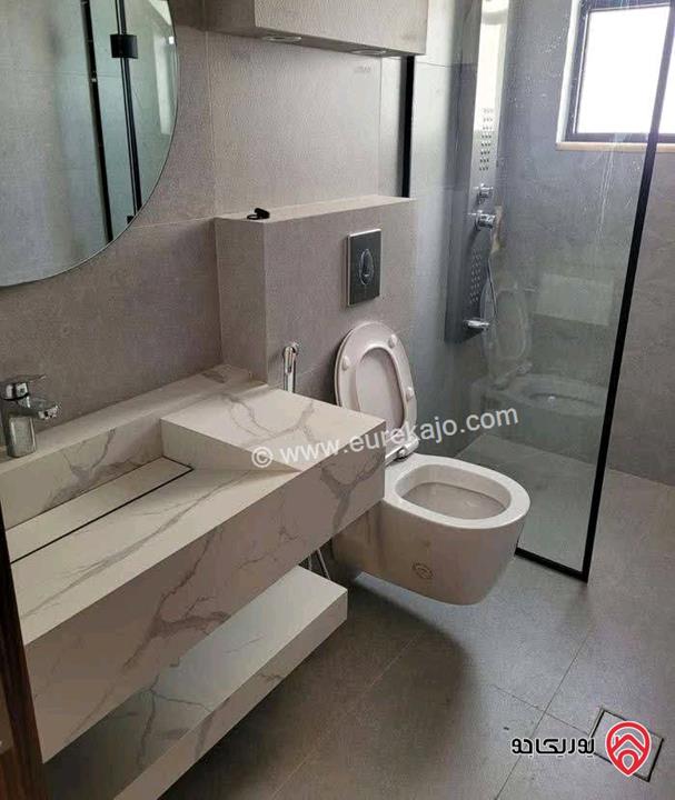 شقة فارغة مساحة 235م للايجار جديدة لم تسكن في عمان - خلدا