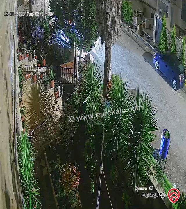 فيلا مساحة 600م على أرض 987م للبيع في اربد - الحي الشرقي