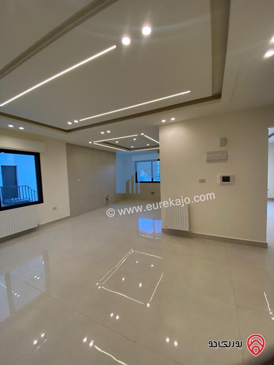 شقة طابق اول 150م تشطيب سوبر ديلوكس لم تسكن للبيع في عمان - أم أذينة