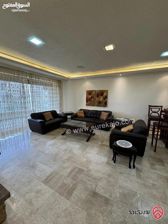 شقة مفروشة طابق ثالث مساحة 375م للايجار في عمان - الرابية