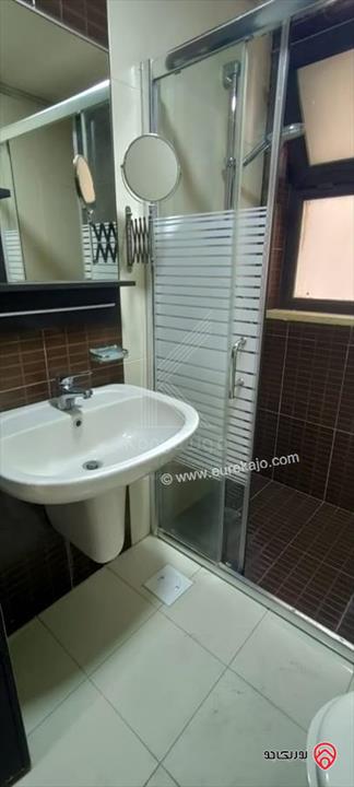 شقة مفروشة طابق أرضي مساحة 108م للايجار في عمان - دير غبار