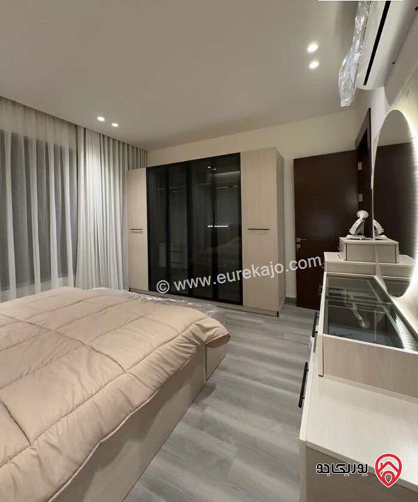 شقة مفروشة طابق أول مساحة 160م للايجار السنوي في عمان - دير غبار 