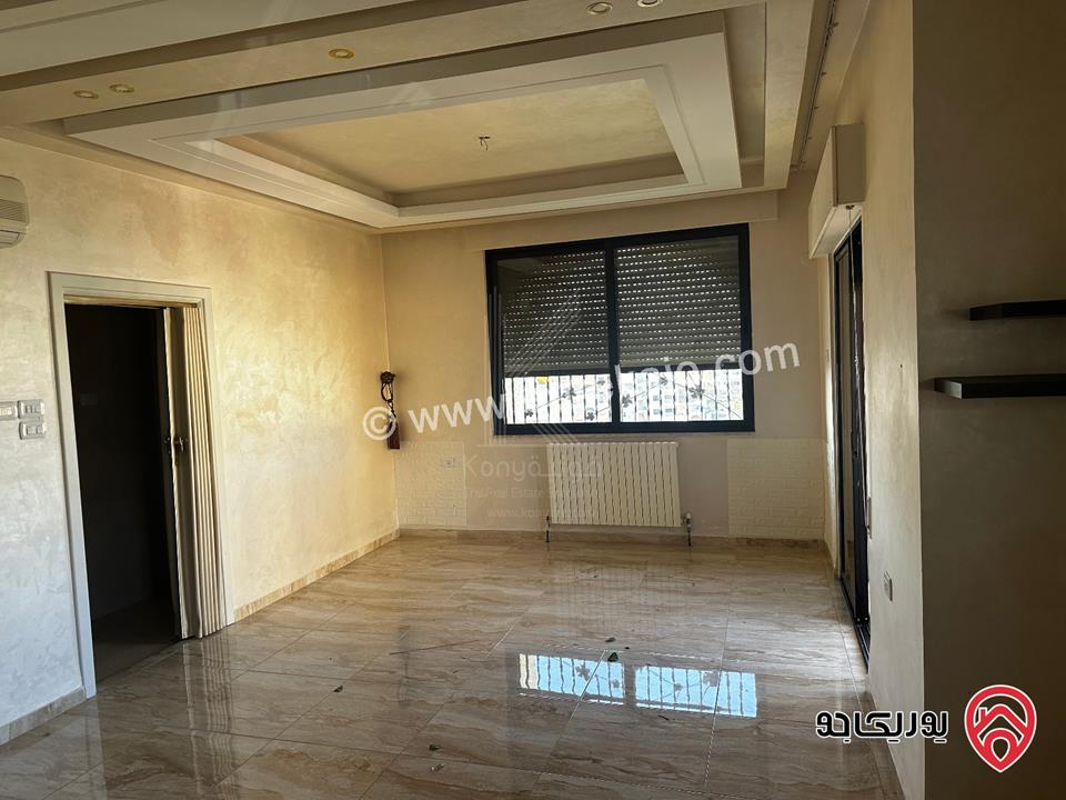 شقة مميزة طابق ثاني مساحة 181م للبيع في عمان - تلاع العلي