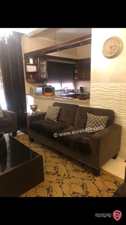 شقة مفروشة طابق أول مساحة 95م للإيجار من المالك مباشرة في عمان - ضاحية الرشيد وللعائلات فقط 