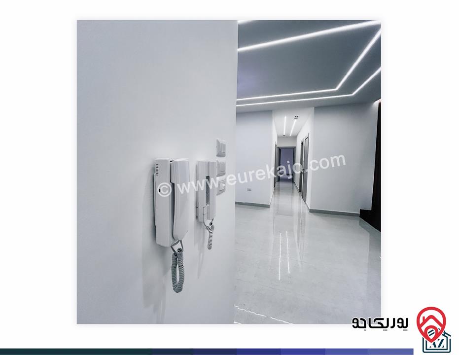 شقة طابق ارضي مساحة 180م بالاضافة الى تراس 45م للبيع في عمان - شفا بدران