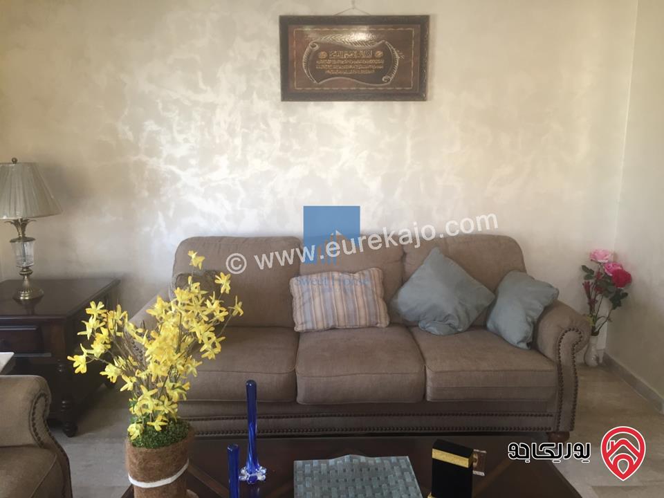 شقة مفروشة طابق ثالث 190م تشطيب سوبر ديلوكس للبيع في عمان - أم السماق