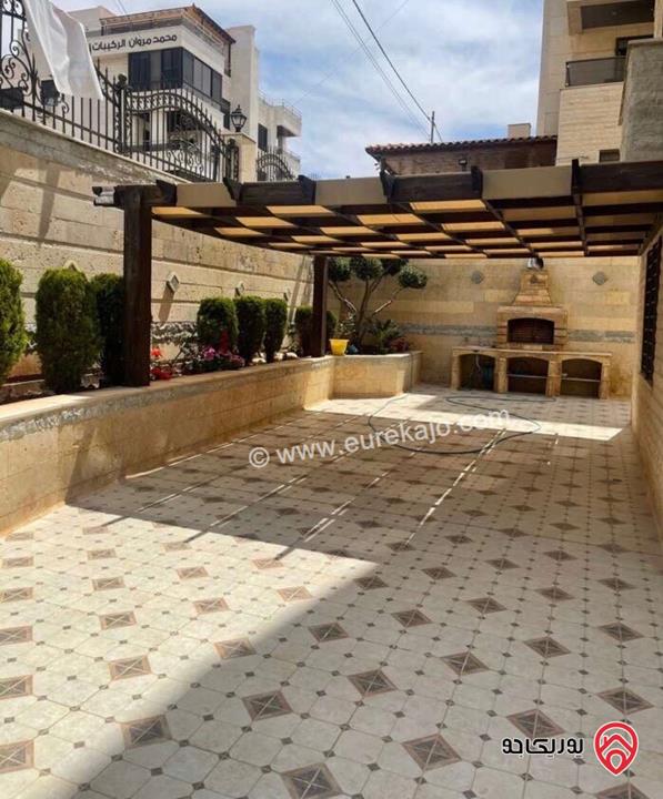 شقة مميزة مشمسة شبه ارضية مساحة 200م داخلي و 150م خارجي للايجار في عمان - خلدا 