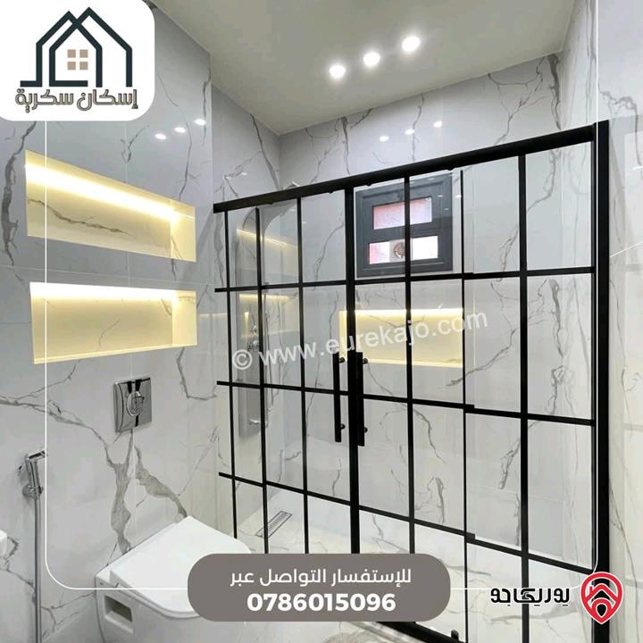 فلل متلاصقة مساحة 250م على أرض 450م للبيع في اربد - جحفية 