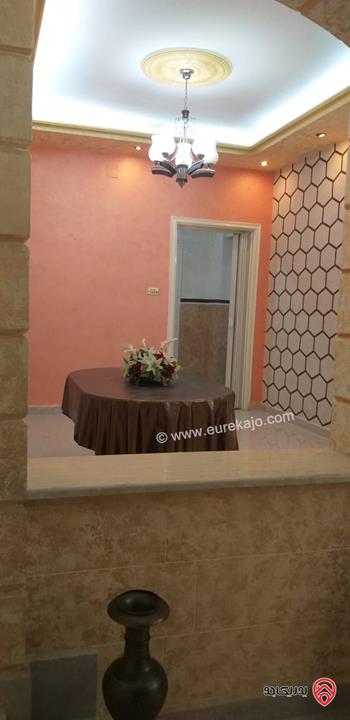 بيت مستقل مساحة 300م على أرض 415م للبيع في الزرقاء – جبل طارق ( تشطيبات جديدة )