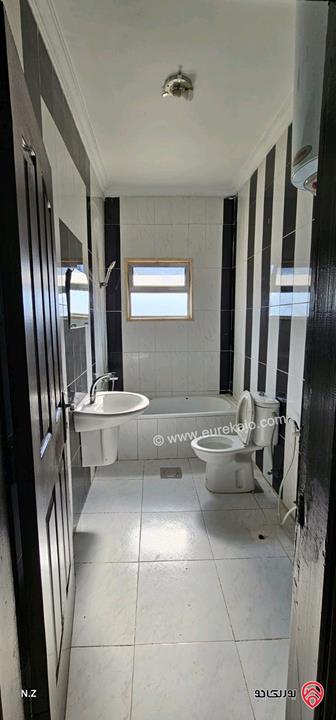 شقة طابق ثالث مساحة 106م للبيع في عمان - الجبيهة ام زويتينه