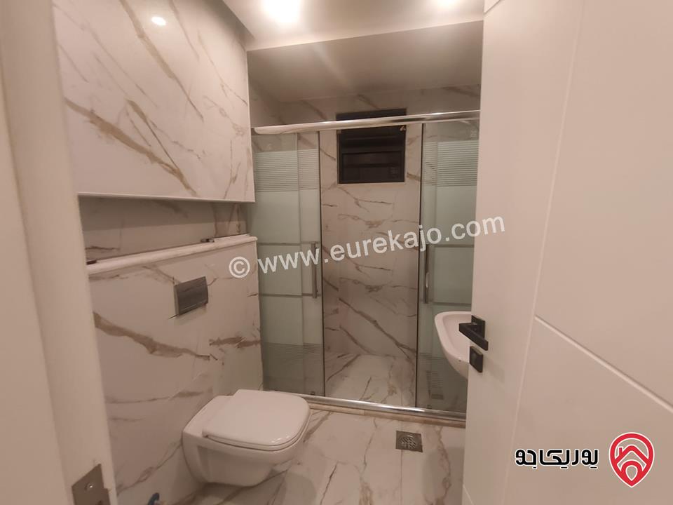 شقة شبه أرضية مساحة 106م داخلي و 40م خارجي للبيع في عمان - الدوار السابع