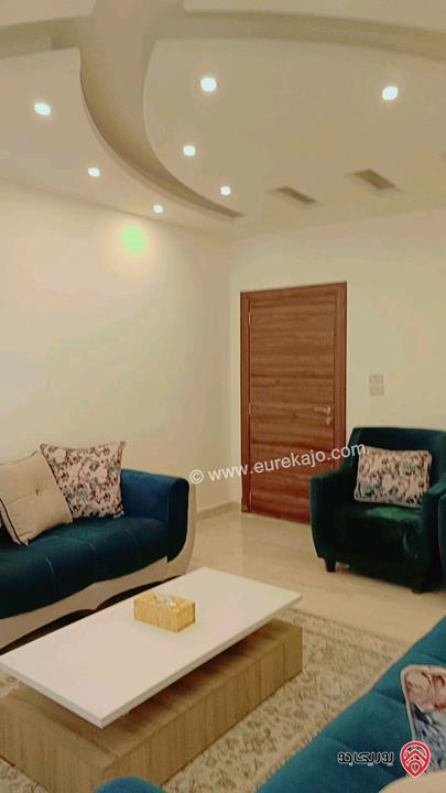 شقة ارضية مساحة 160م داخلي و 120م خارجي للبيع في عمان - مرج الحمام شارع الامير محمد