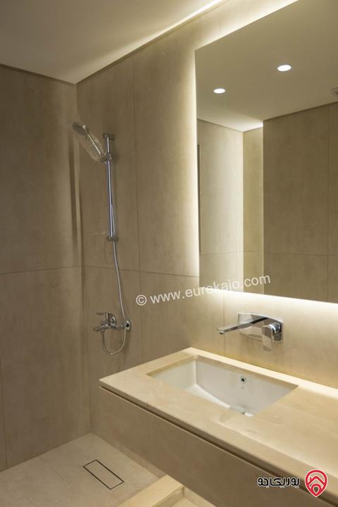 فيلا مساحة 750م على أرض 500م للبيع في عمان - ام تينه دابوق بالقرب من المواصفات و المقاييس و كوخ دابوق