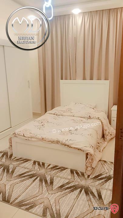 شقة مفروشة للايجار في عمان - ام السماق مساحة 135م طابق ثاني تشطيبات و ديكورات فندقية فرش فاخر