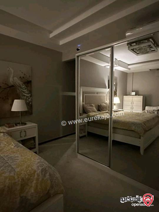 شقة ديلوكس مفروشة مساحة 220م للايجار في عمان - قرية النخيل