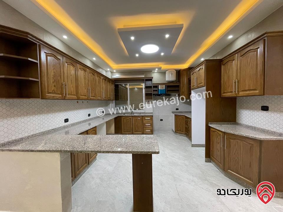 شقة طابق أرضي معلق مساحة 175م للايجار في عمان - شفا بدران