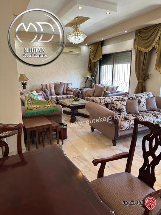 شقة مفروشة للايجار في عمان - ام السماق مساحة 210م طابق ثاني تشطيبات وفرش فاخر اطلالة جميلة بسعر مميز