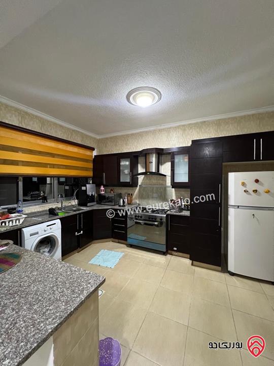 شقة شبه ارضية مساحة 140م مع حديقة خارجية 140م ومدخل خاص للبيع في عمان - ربوة عبدون قريبة من مكافحة المخدرات