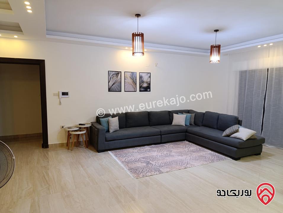 شقة تشطيبات سوبر ديلوكس مساحة 180م داخلي و 120م خارجي بإطلالة مميزة وسعر مغري للبيع في عمّان – ضاحية الياسمين (ربوة عبدون)