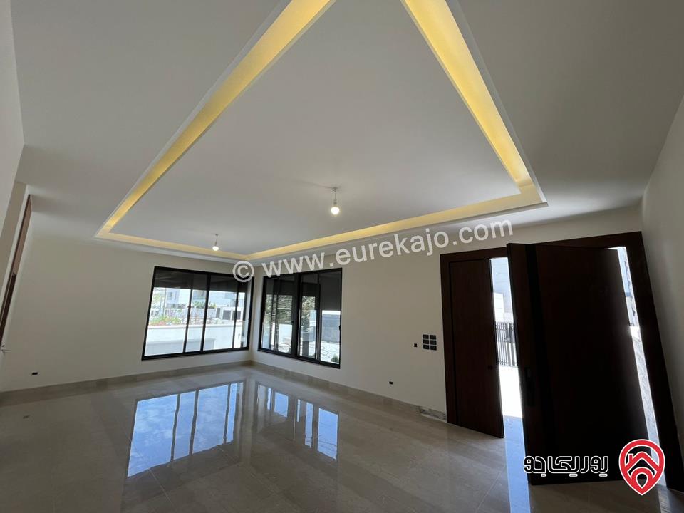 فيلا مساحة الارض 500م مساحة البناء 700م للبيع في عمان - دابوق