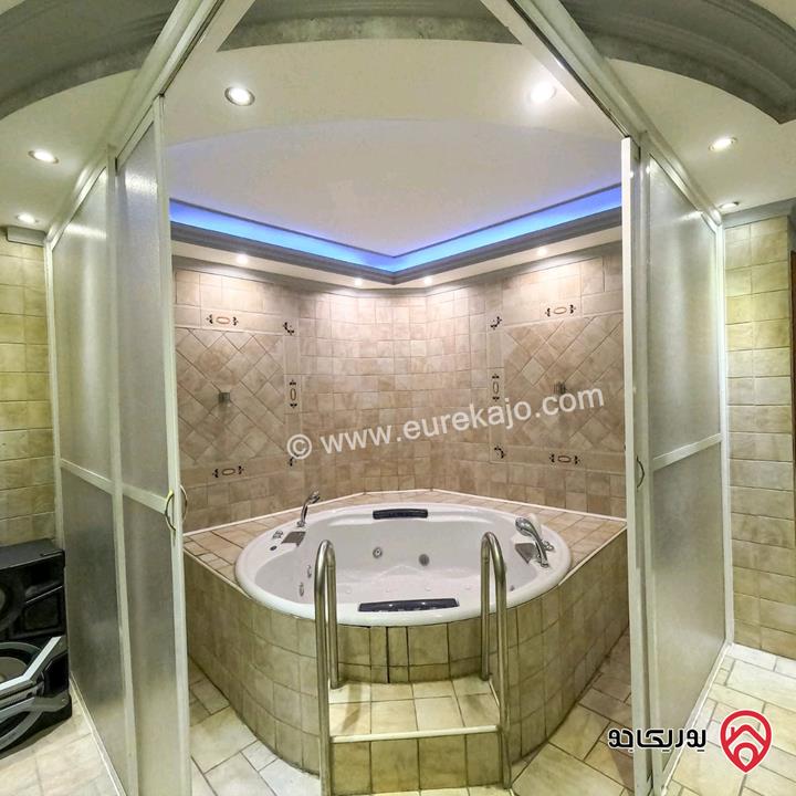 فيلا مميزة مساحة 1200م على أرض 800م للبيع في عمان - عبدون الشمالي 