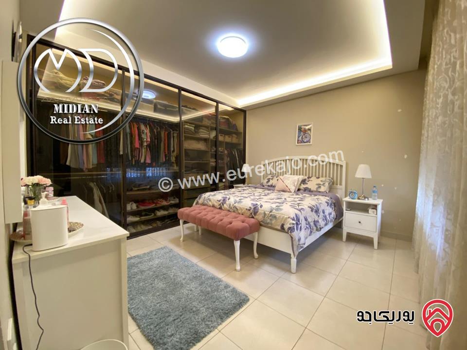 شقة للبيع في عمان - خلدا مساحة 180م طابق اول تشطيبات ديكورات سوبر ديلوكس بسعر مميز