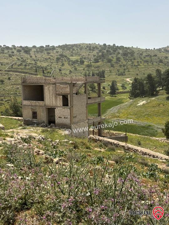 مزرعة مساحة الأرض 3 دونمات و 840م² للبيع في جرش