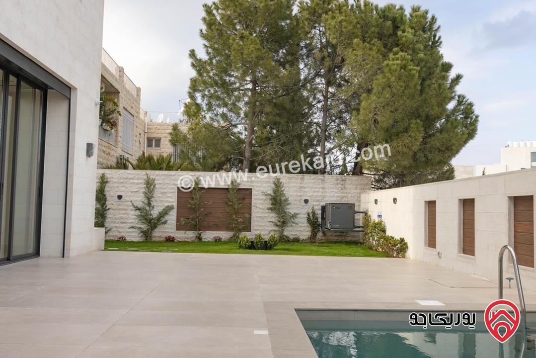 فيلا مساحة 750م على أرض 500م للبيع في عمان - ام تينه دابوق بالقرب من المواصفات و المقاييس و كوخ دابوق