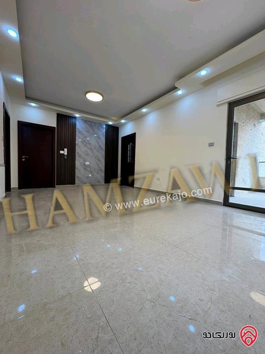 شقة ديلوكس فاخرة مساحة 210م طابق أول للايجار في عمان - طريق المطار 