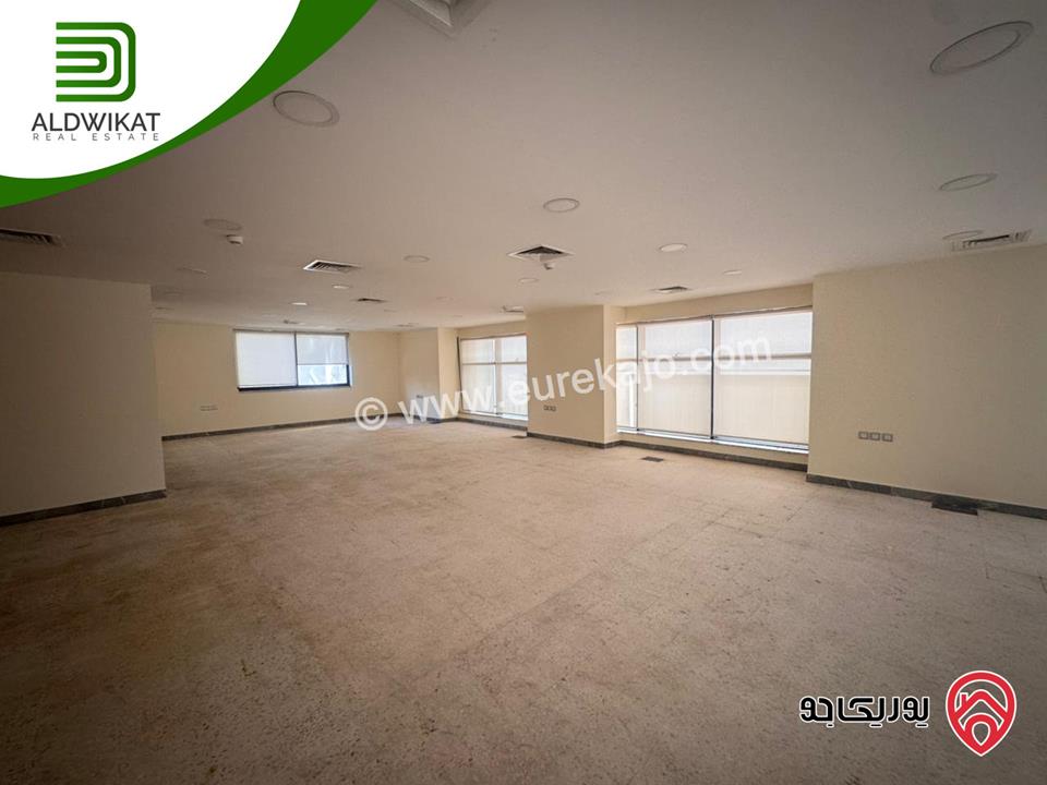 مكتب للايجار في عمان - على الدوار السادس طابق سادس مساحته 550 م موقع اطلالة حيوي ومميز