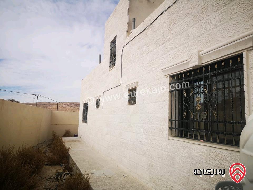 منزل مستقل مساحة 250م على أرض 500م للبيع في الزرقاء - شومر حي الجنينة
