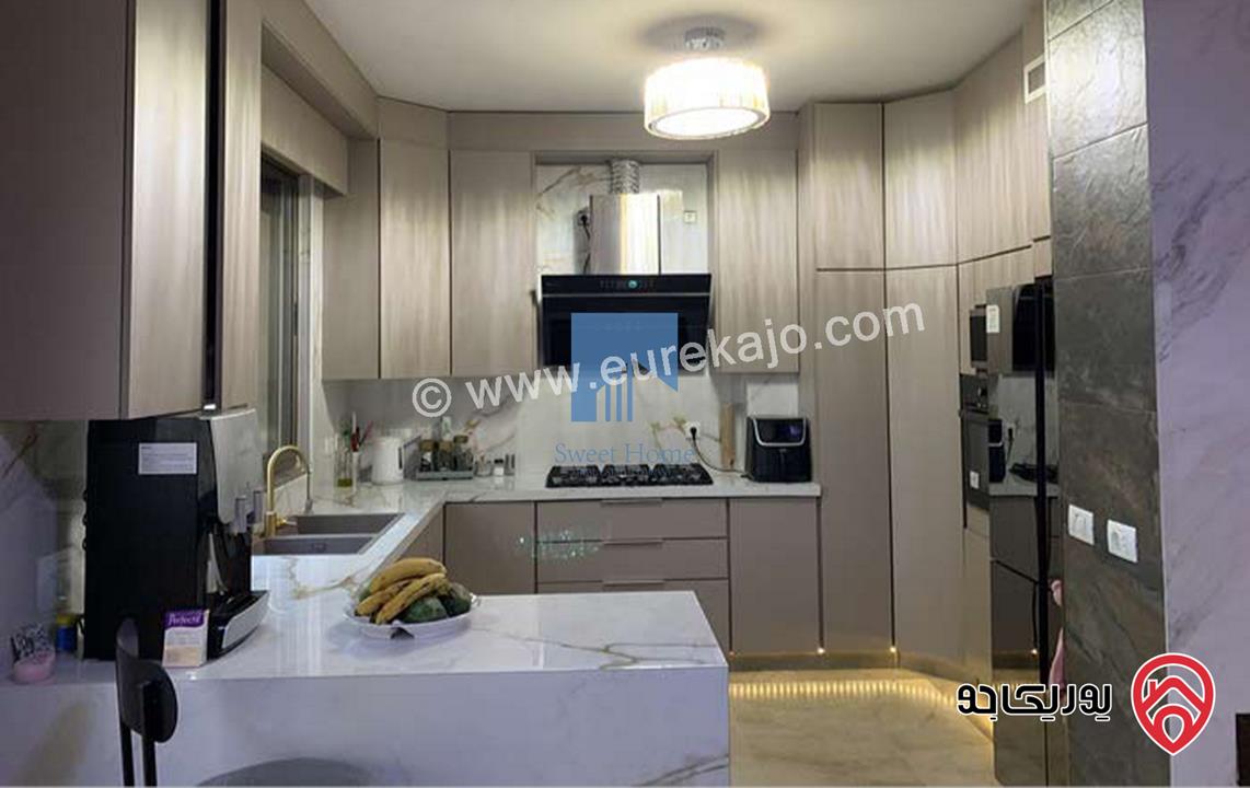 شقة فاخرة للبيع في عمان - دير غبار مقابل صيدلية جونيا طابق ثالث 150م مع روف 130م تشطيب سوبر ديلوكس