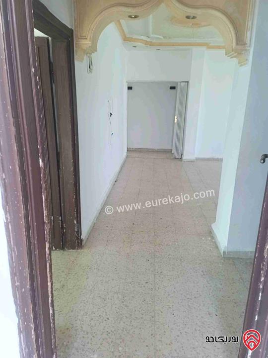 شقة طابق أول مساحة 130 متر للايجار في الزرقاء - البتراوي