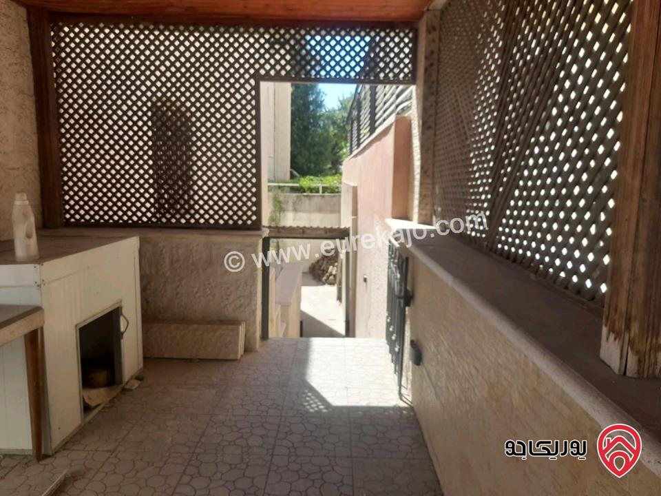 فيلا مساحة 600م على أرض 490م للبيع في عمان - شارع مكة