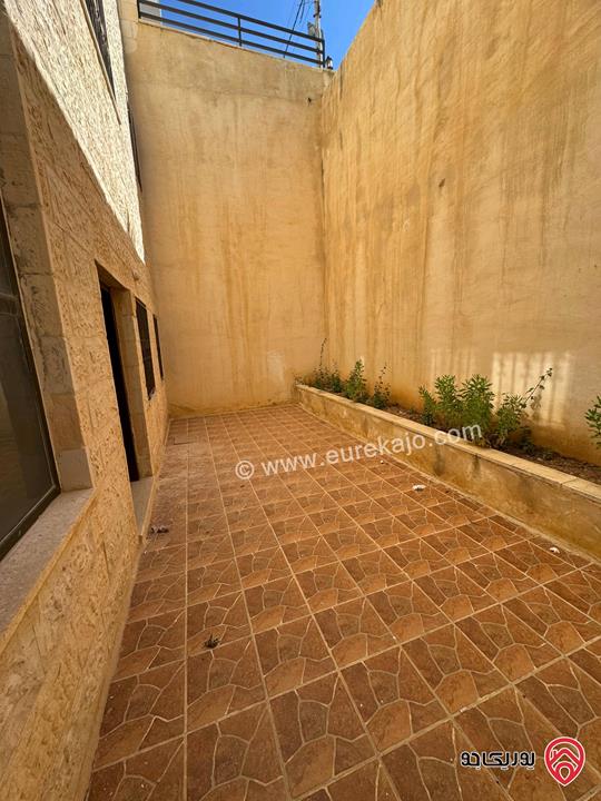 شقة جديدة طابق تسوية مساحة 150م للإيجار في عمان - الجبيهة 