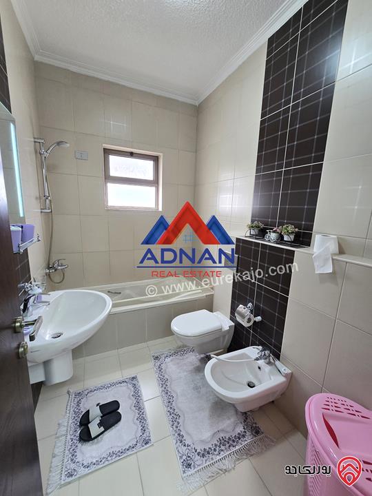 شقة مفروشة مساحة 190 متر طابق ثاني للإيجار في عمان - الرابية