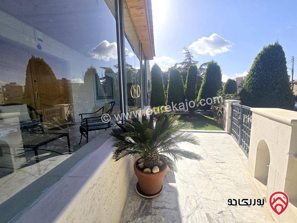 شقة مفروشة ارضية مساحة 210م مع حديقة 200م للإيجار في عمان - الرابية