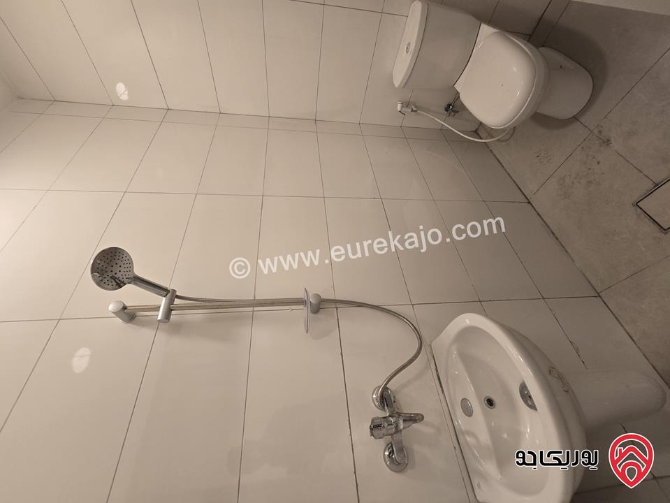 شقة فارغة جديدة مساحة 210 متر طابق اول للإيجار في عمان - الرابية