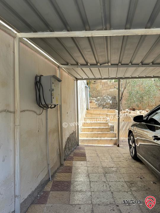 منزل مساحة 230م على أرض 450م للبيع في الزرقاء/الزواهرة – بالقرب من مسجد المصطفى ومسجد الفلاح