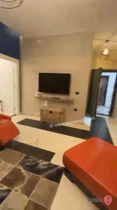شقة مفروشة طابق ثاني مساحة 350م للإيجار في عمان - عبدون