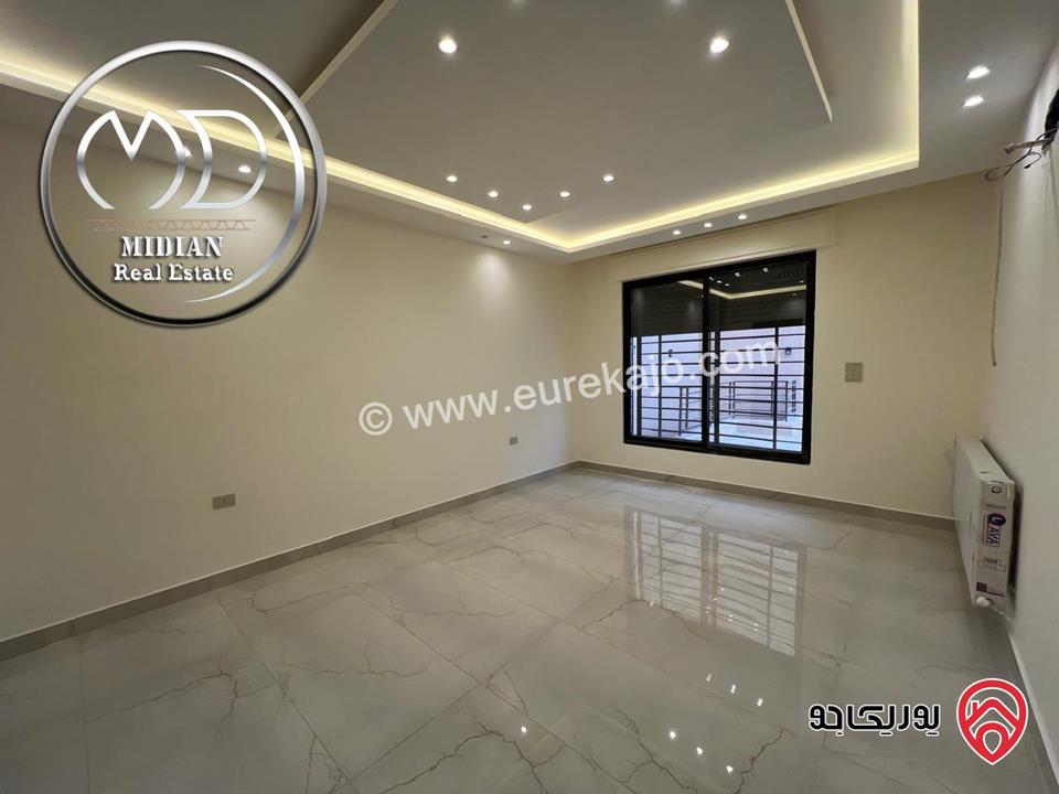 شقق جديدة للبيع في عمان - ضاحية النخيل مساحات 210م تشطيبات ديكورات عصرية فاخرة اطلالة جميلة بسعر مميز