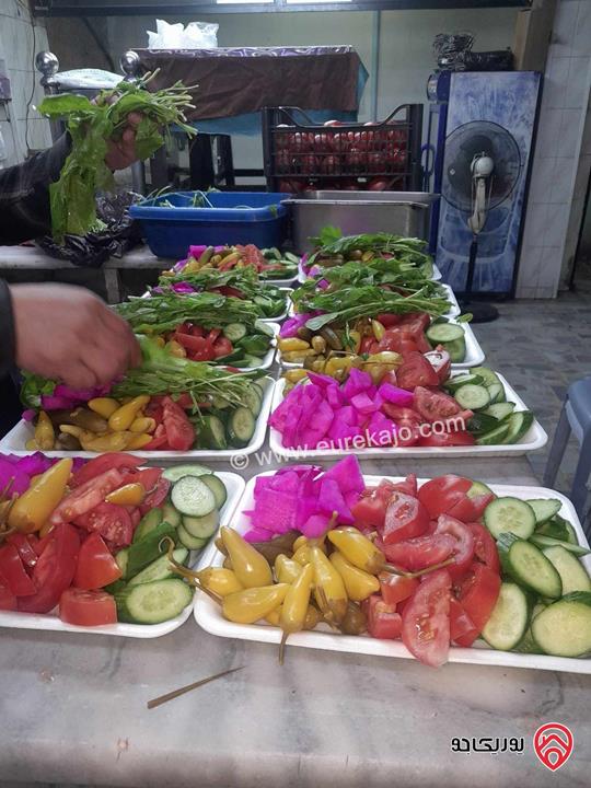 مطعم شعبي للايجار او للبيع في الزرقاء - الوسط التجاري 