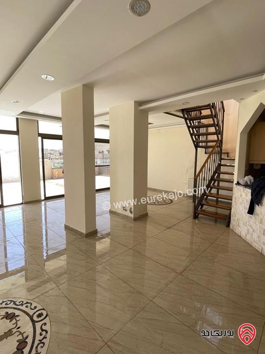 Abdoun (Amman) apartment & Roof by Owner ‎شقه طابقيه مع الرؤف، للبيع مباشره من المالك في عمان - عبدون مساحة 365م ط2